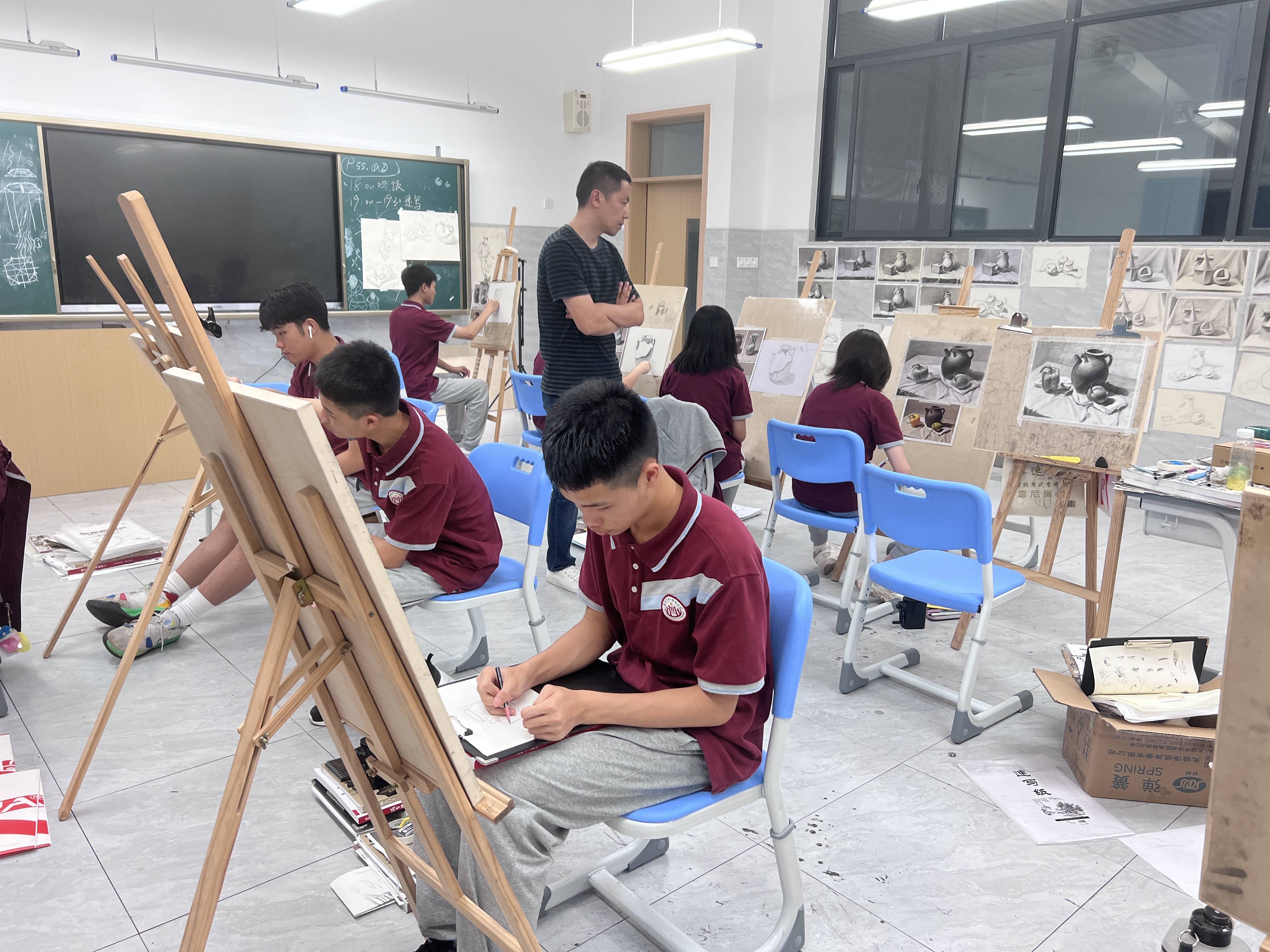 高考体育生_广州中考特长生计划完成率低_中考特长生报名条件分析